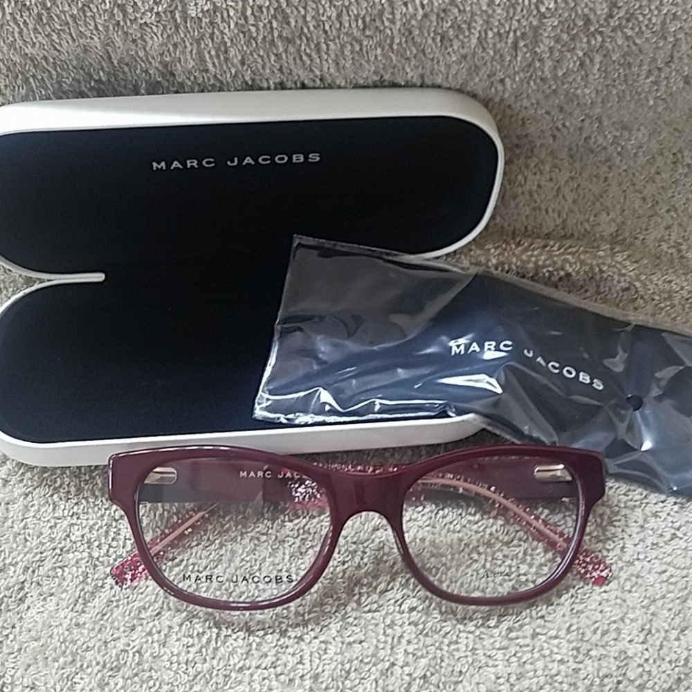 Marc Jacob's Frame